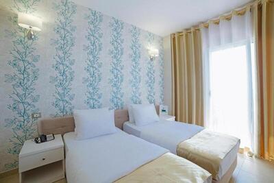 Sun Hotel, Дуръс, Албания
