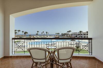 SUNRISE Alma Bay Resort - Mega Room - Sea View