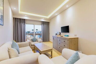 SUNRISE Alma Bay Resort - Junior Suite