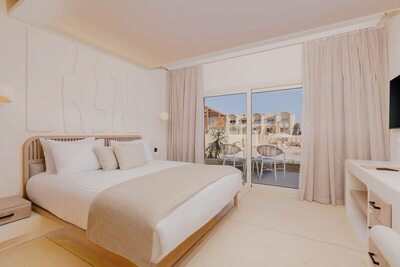 SUNRISE Anjum Resort - Family Suite