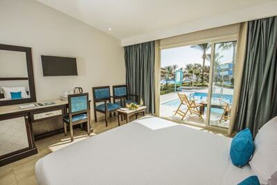 Sunrise Aqua Joy Resort - Swim Up Room (Adult Only +16)