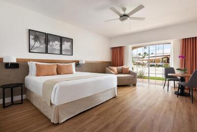 Sunscape Coco Punta Cana - Deluxe Pool View King