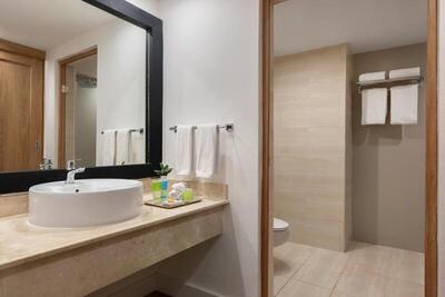 Sunscape Coco Punta Cana - Deluxe Tropical View Double