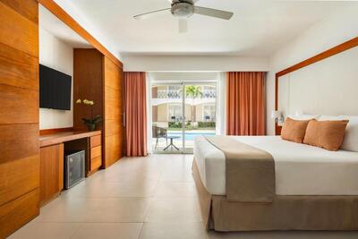 Sunscape Coco Punta Cana - Sun Club Honeymoon Junior Suite-Adults Only King