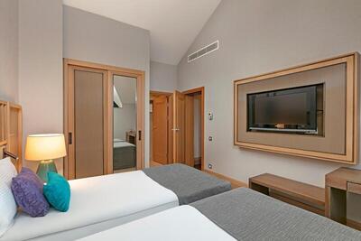 Susesi Luxury Resort - Family Triplex Room