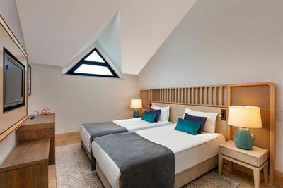 Susesi Luxury Resort - Family Triplex Room