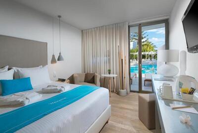 The Island Hotel - Adults Only - - Deluxe Double Room with Pool Access
