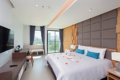 The Marina Phuket Hotel - Grand Deluxe