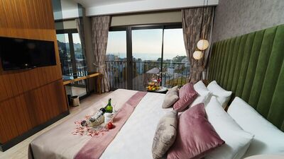 The Raga Side - Adults Only - Suite