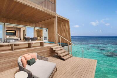 The St. Regis Maldives Vommuli Resort - 2 Bedroom Sunset Overwater Villa with Pool, Villa, Oceanside, Private pool