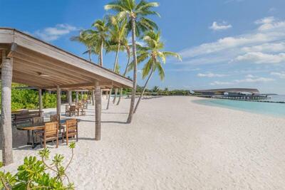 The St. Regis Maldives Vommuli Resort, Дхаалу Атол, Малдиви