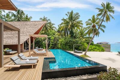 The St. Regis Maldives Vommuli Resort - 2 Bedroom Beach Suite with Pool, Suite, Ocean view, Beach front