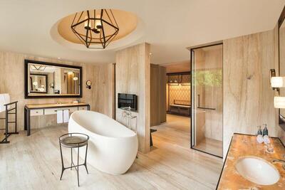 The St. Regis Maldives Vommuli Resort - Caroline Astor Estate, 3 Bedroom Villa, Oceanside