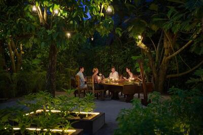 The St. Regis Maldives Vommuli Resort, Дхаалу Атол, Малдиви