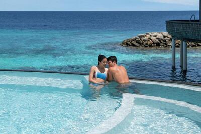 The St. Regis Maldives Vommuli Resort, Дхаалу Атол, Малдиви