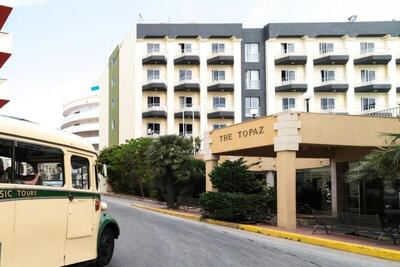 Topaz Hotel, Залива Сейнт Пол, Малта