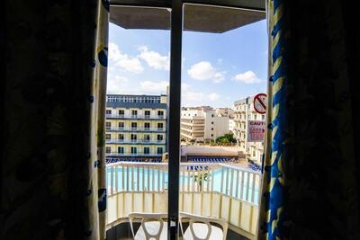 Topaz Hotel - Twin Room With Pool View