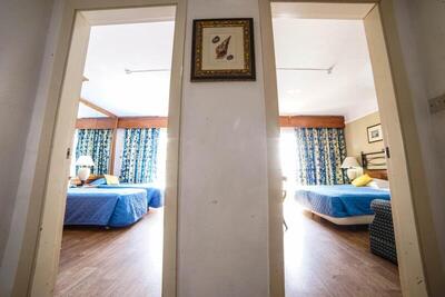 Topaz Hotel - Family Room