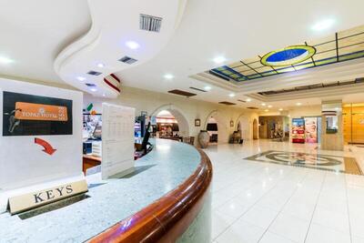 Topaz Hotel, Залива Сейнт Пол, Малта
