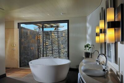 Trou aux Biches Beachcomber Golf Resort & Spa - Beachfront Senior Pool Suite