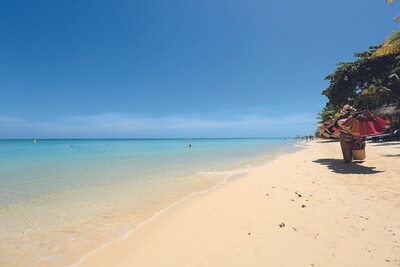 Trou aux Biches Beachcomber Golf Resort & Spa, , Мавриций