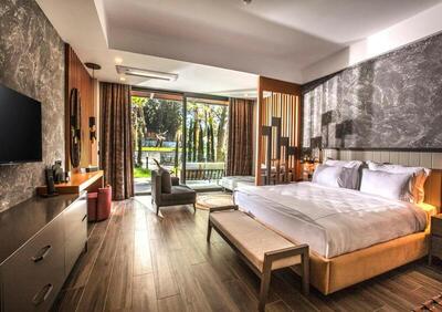 Unique Life Style Hotel - Triple Room With Terrace