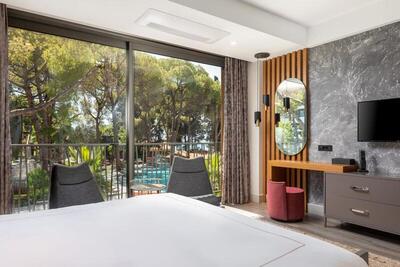 Unique Life Style Hotel - Triple Room With Garden View