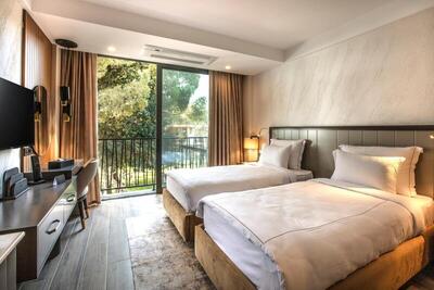 Unique Life Style Hotel - Deluxe Double Or Twin Room With Garden View