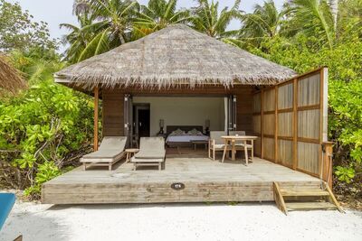 Veligandu Maldives Resort Island - Jacuzzi Beach Villa
