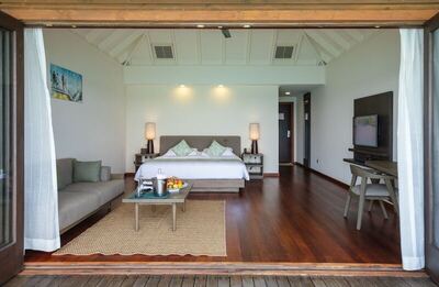 Veligandu Maldives Resort Island - Ocean Jacuzzi Villa