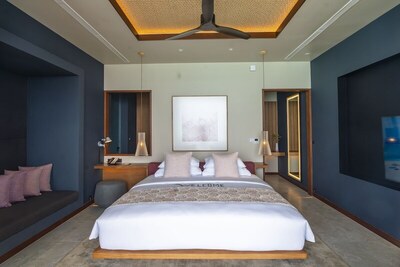 Veligandu Maldives Resort Island - Ocean Pool Villa