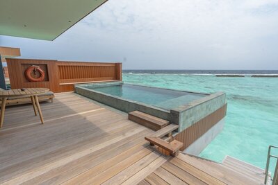 Veligandu Maldives Resort Island - Ocean Pool Villa