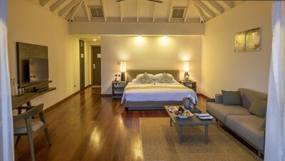 Veligandu Maldives Resort Island - Ocean Jacuzzi Villa