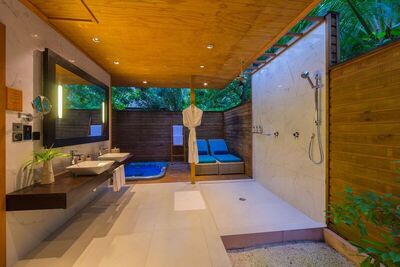 Veligandu Maldives Resort Island - Beach Villa