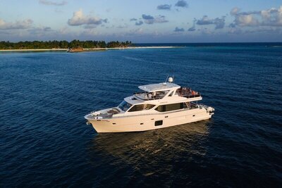 Veligandu Maldives Resort Island, , Малдиви