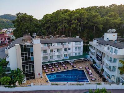 Viking Express Hotel - Double Room With Balcony (2 Adults + 1 Child)