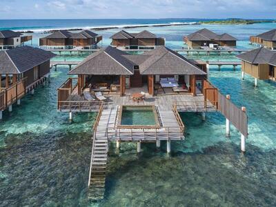 Villa Nautica Paradise Island Resort - One Bedroom Ocean Suite With Pool