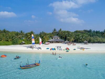 Villa Nautica Paradise Island Resort, Северен Мале Атол, Малдиви