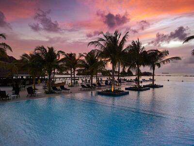 Villa Nautica Paradise Island Resort, Северен Мале Атол, Малдиви