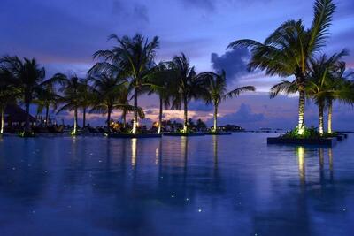 Villa Nautica Paradise Island Resort, Северен Мале Атол, Малдиви