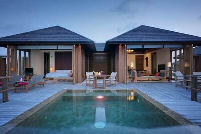 Villa Nautica Paradise Island Resort - Executive Suite, 1 Double Bed with Sofa bed (One Bedroom Ocean Suite with Pool)