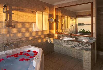 Villa Park Sun Island Resort - Two Bedroom Ocean Suite