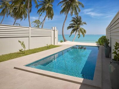 Villa Park Sun Island Resort - Deluxe Room, 1 Double Bed with Sofa bed (Deluxe Beach Pool Villa)