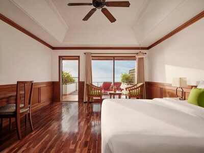 Villa Park Sun Island Resort - Executive Suite, 1 Double Bed (Water Villa)