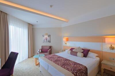 Villa Side Residence - Standard Family Room