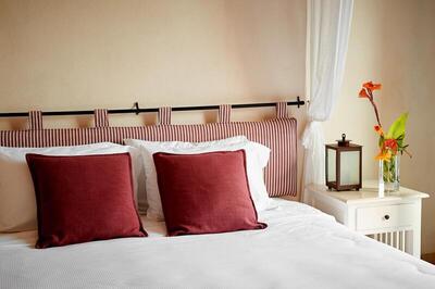 Village Heights Resort - One-Bedroom Suite