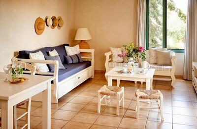 Village Heights Resort - One-Bedroom Suite