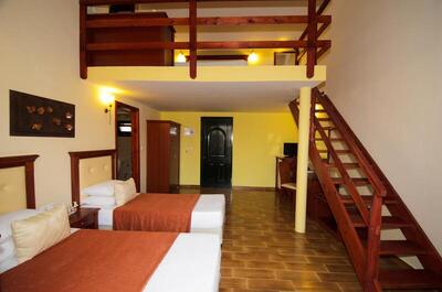 Village Mare - Apartment - Split Level (4 Adults + 1 Child)