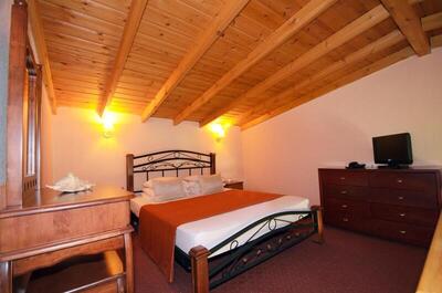 Village Mare - Apartment - Split Level (2 Adults + 3 Children)