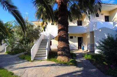 Village Mare, Метаморфози, Гърция